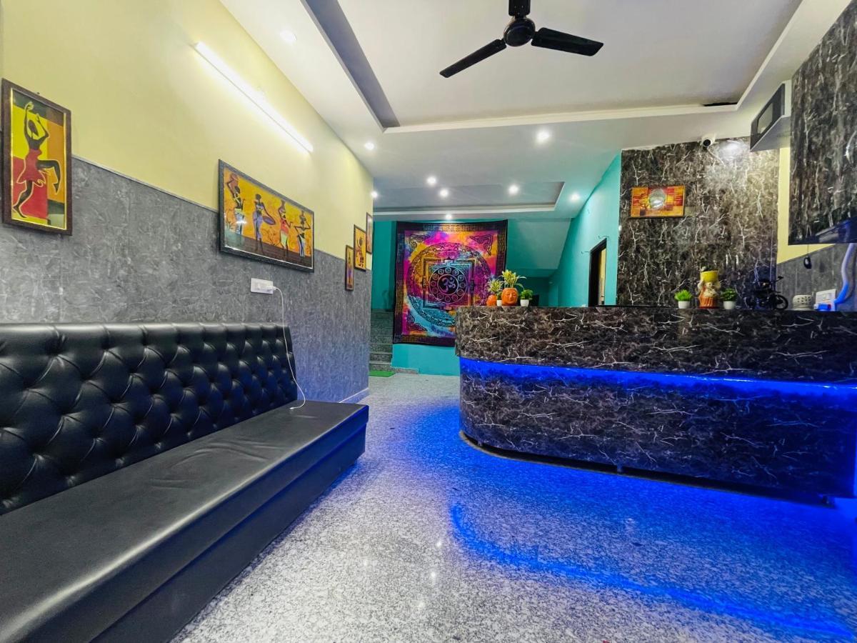 Hotel Manohar Rishikesh Exterior photo